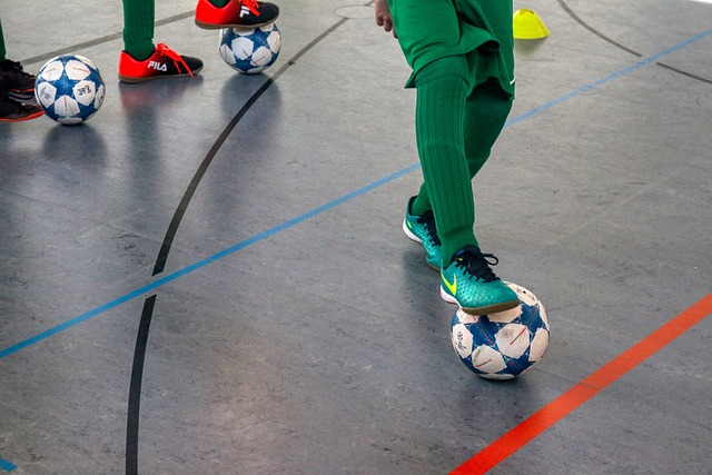 球场内外良 球场内外良